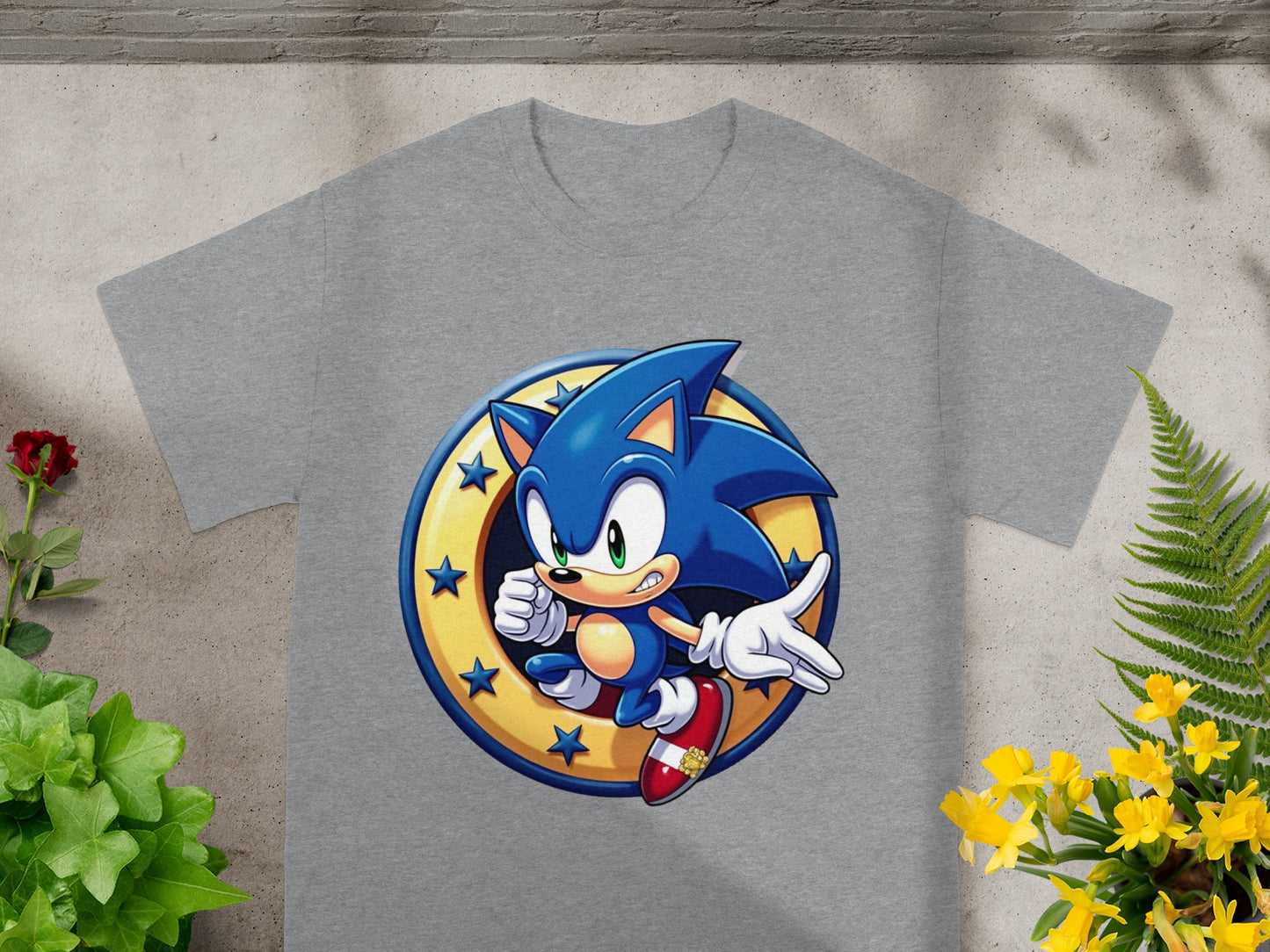 Grey t-shirt with Sonic the Hedgehog character and golden star ring.