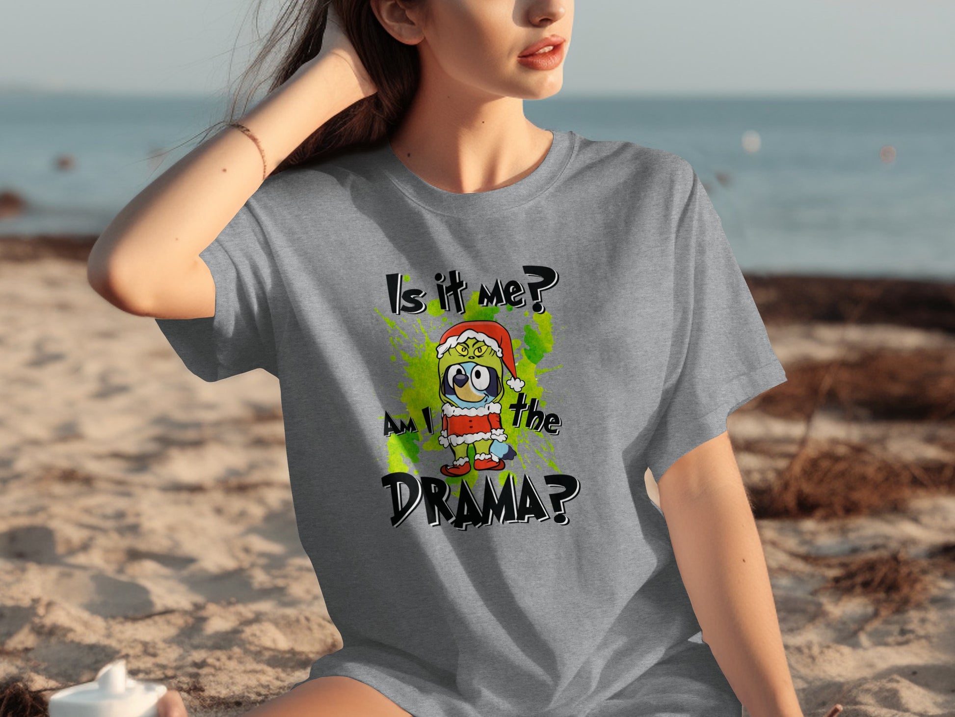 Is it me Am I the Drama Graphic T-Shirt