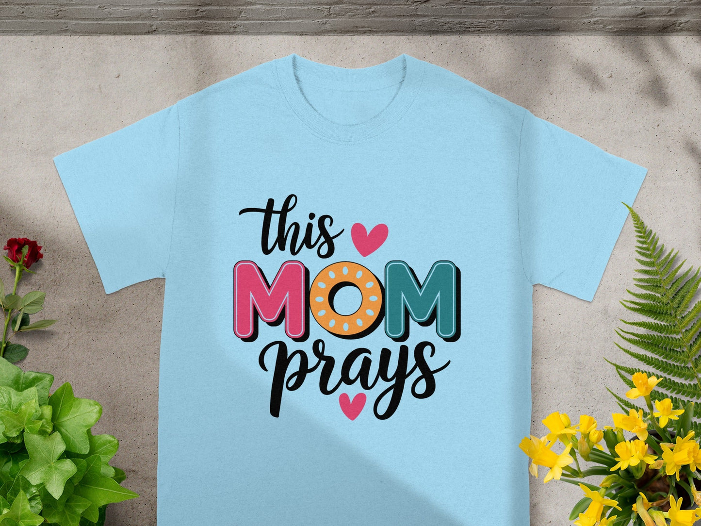 This Mom Prays Heart Design T-Shirt Product