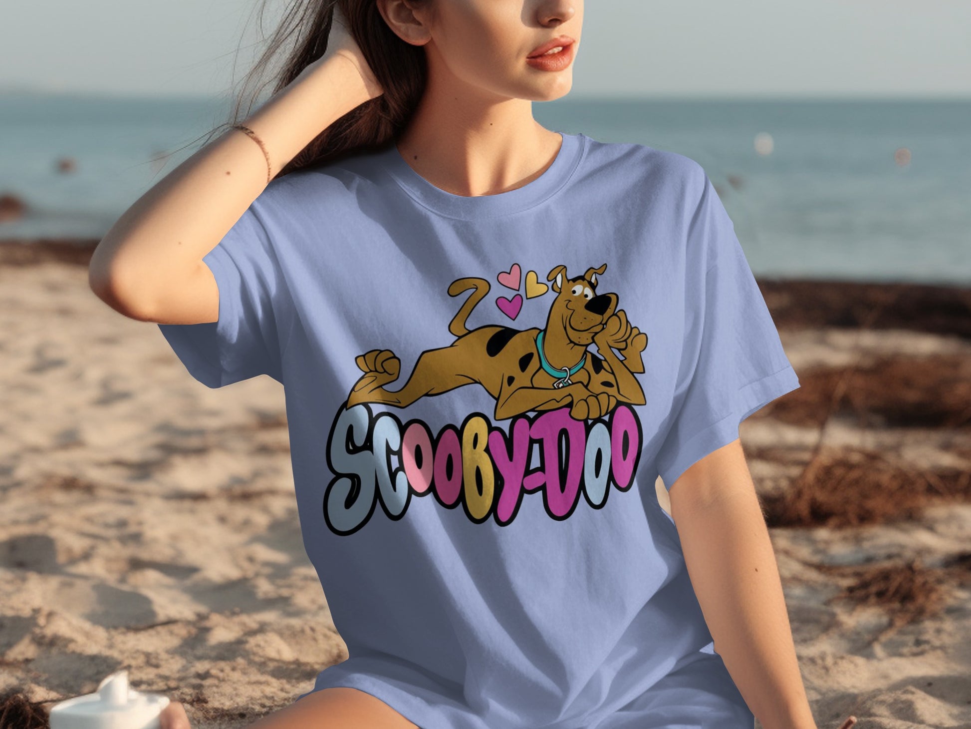 Scooby-Doo Graphic Tee with Hearts Design