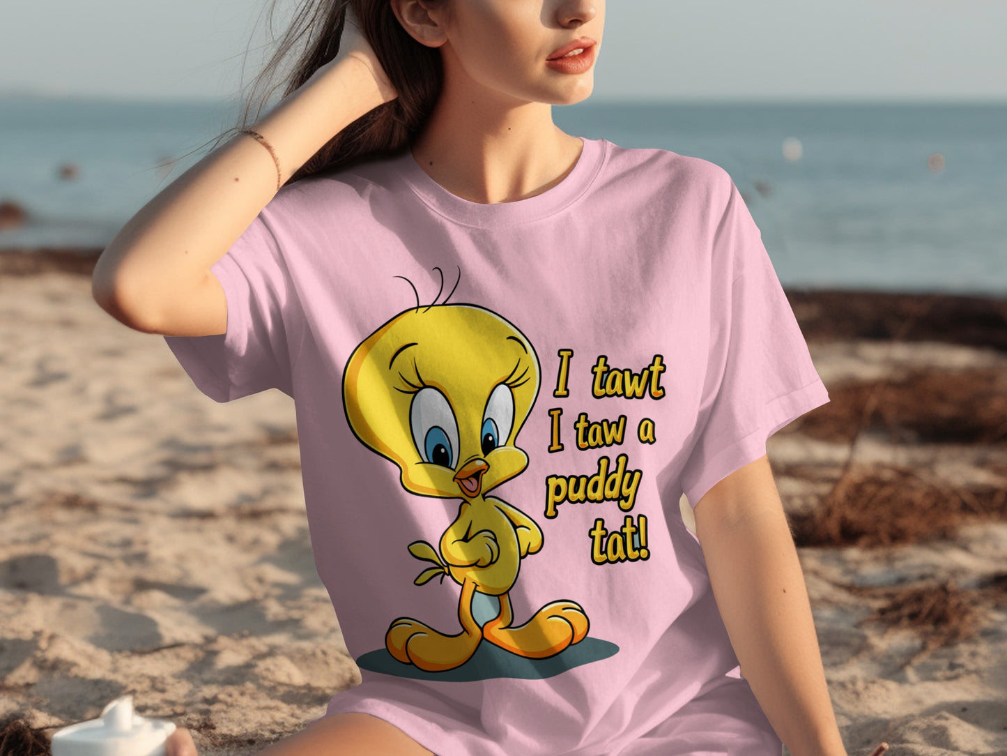 I tawt I taw a puddy tat Tweety Bird t-shirt