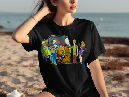 Scooby-Doo Gang with Mystery Machine T-shirt