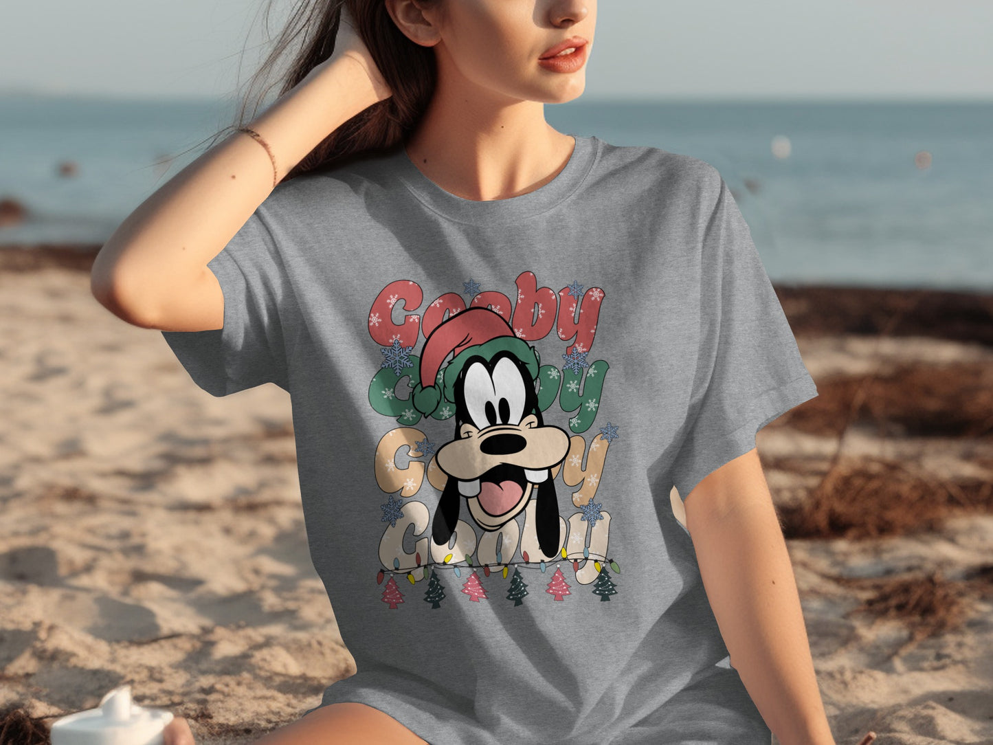 Goofy Christmas Design Holiday Graphic T-shirt