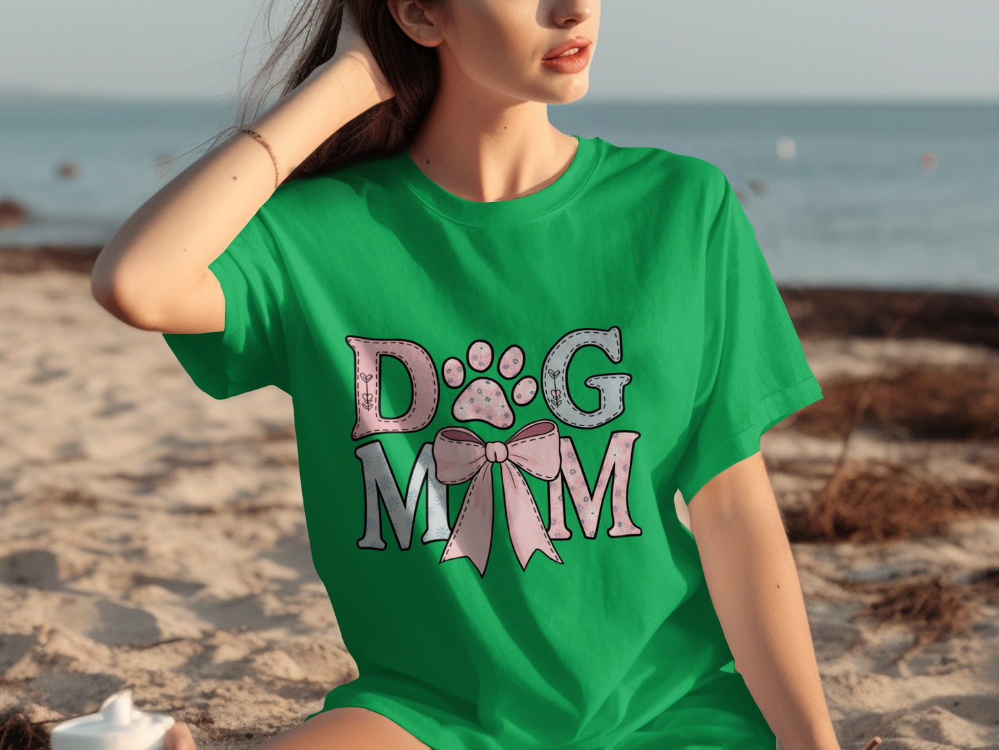 Cute Green Dog Mom Graphic Print T-Shirt for Women