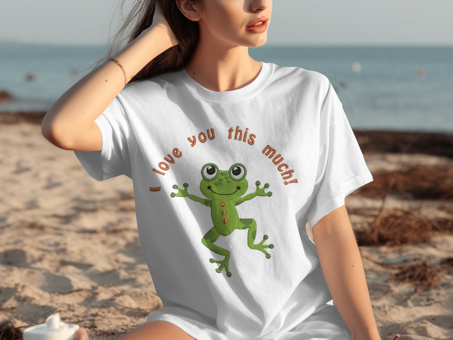 I Love You This Much Cute Frog Graphic T-shirt