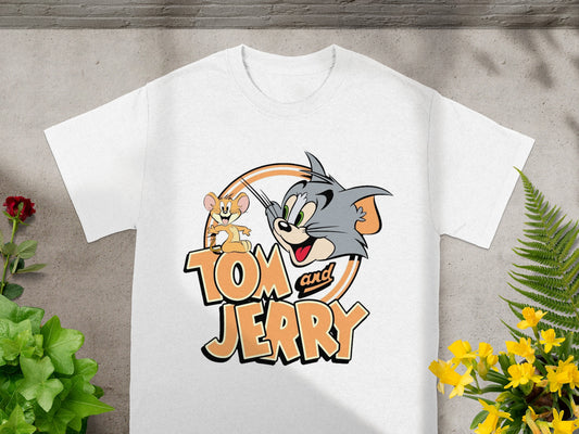 White t-shirt featuring Tom and Jerry cartoon characters and logo.