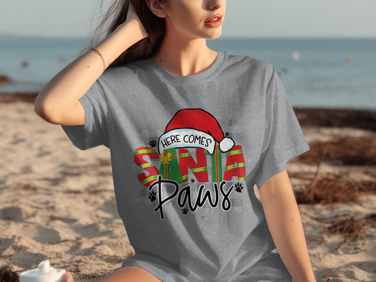 Here Comes Santa Paws Cute Festive Holiday Shirt
