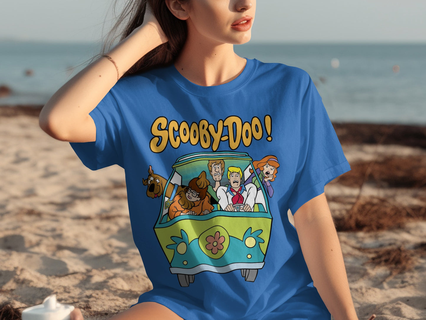 Scooby-Doo cartoon characters graphic T-shirt